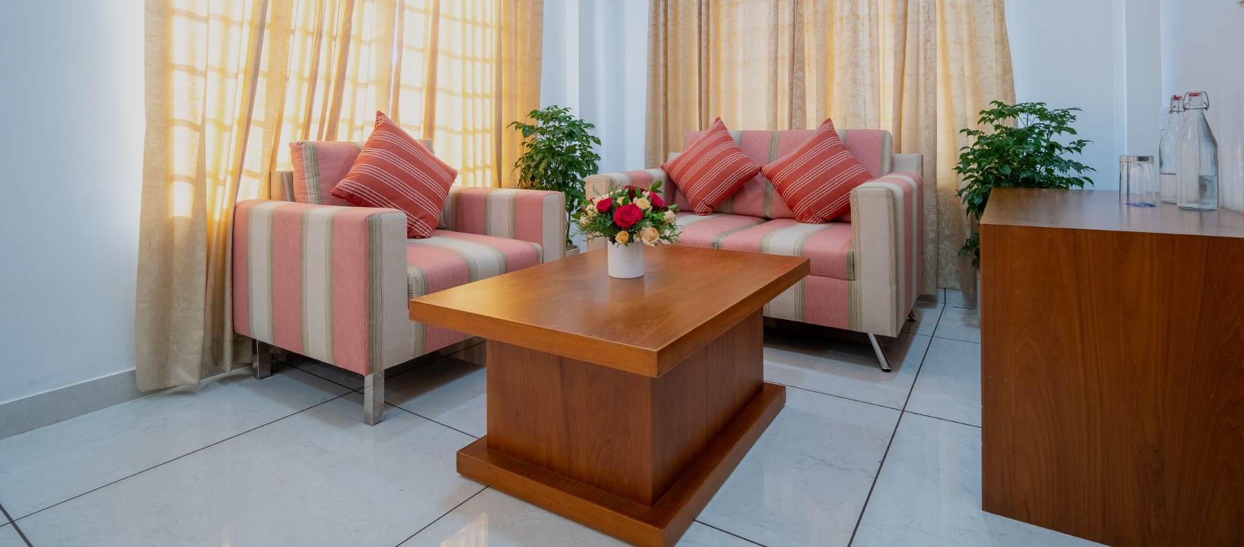 Radheyam Hotel interior, Guruvayur